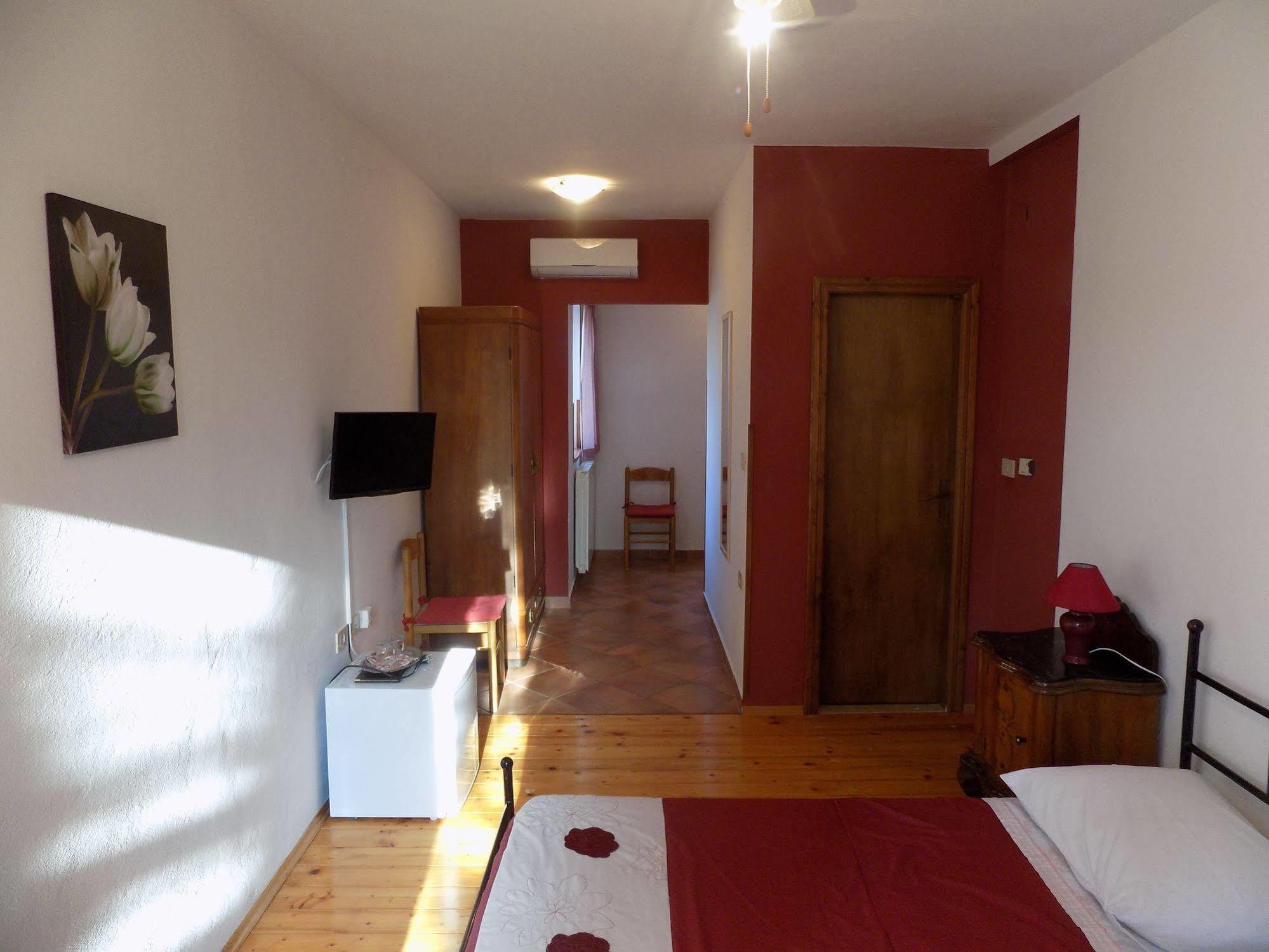 Guest house And Feral 3*