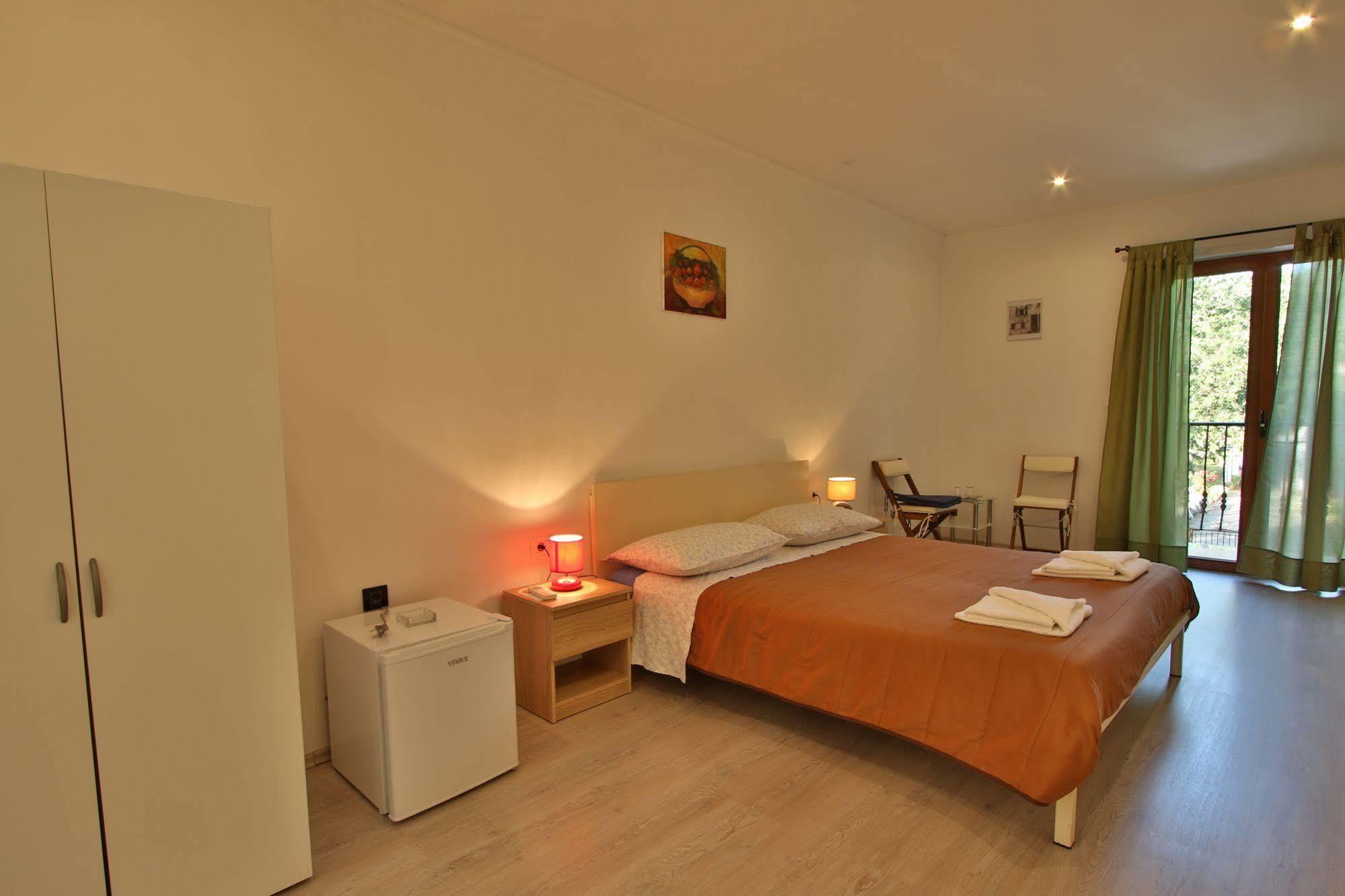 Guest house And Feral 3*